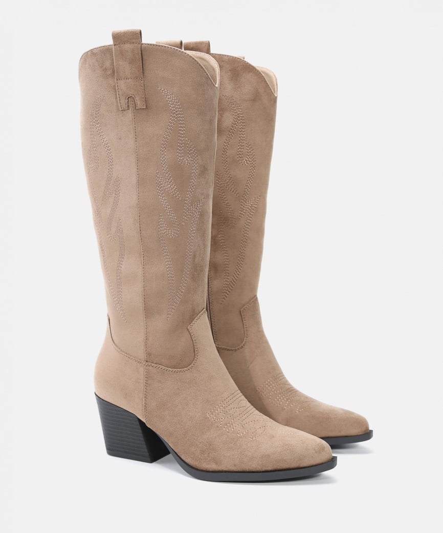 Botas cowboy tacón bordado image number null